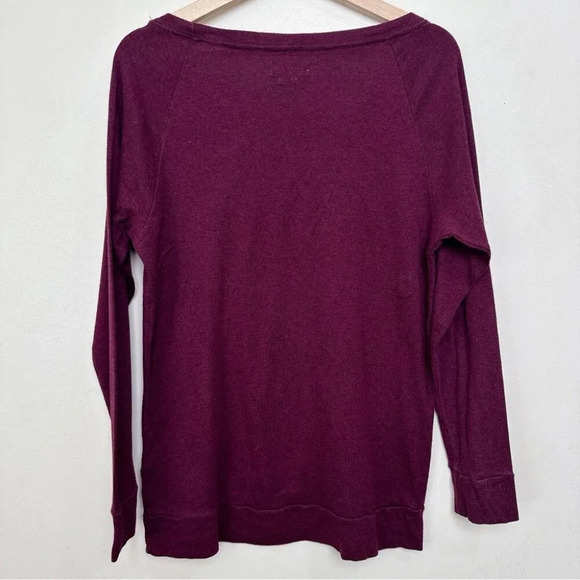 Aritzia Womens Small TNA Del Mar Tshirt  In Burgundy - Picture 14 of 14